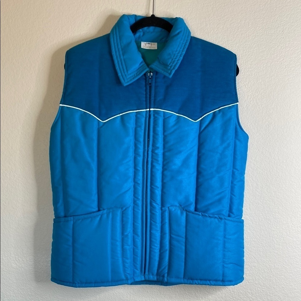 Vintage Blue Puffer Vest corduroy women’s medium blue EUC